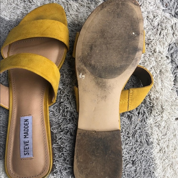 Sandals - Picture 2 of 2